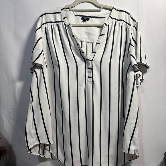 torrid Tops - Torrid 3 Harper Georgette Flutter Sleeve Pullover Blouse Black White Stripes